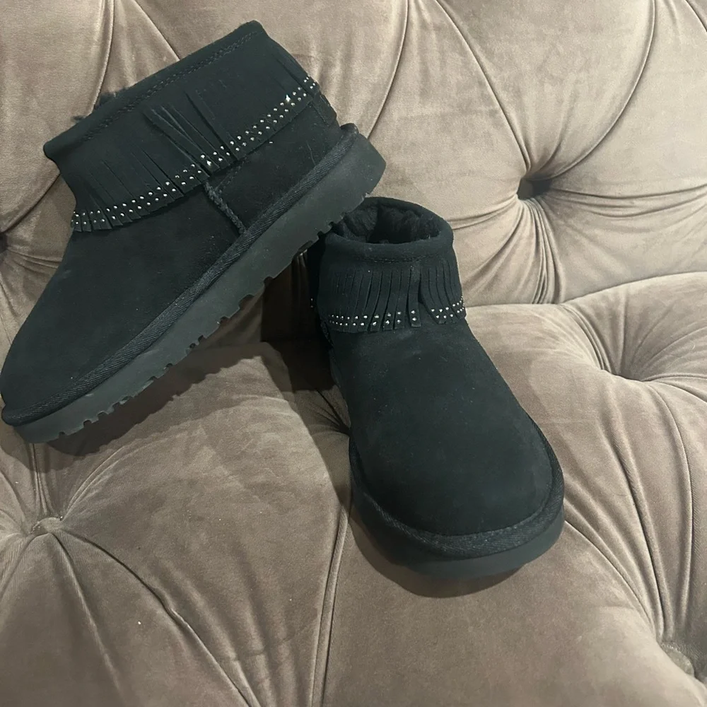 UGG Black Suede Fringe Boots - Picture 6 of 15